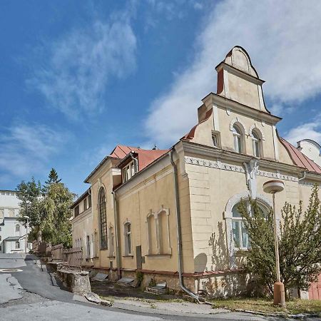 Apartman Villa Eiche Маріанські Лазні Екстер'єр фото